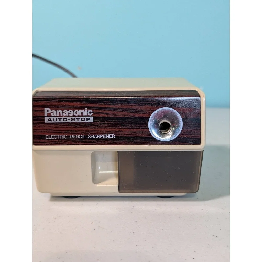 Panasonic Electric Pencil Sharpener Model # KP-110 Vintage Tested Working